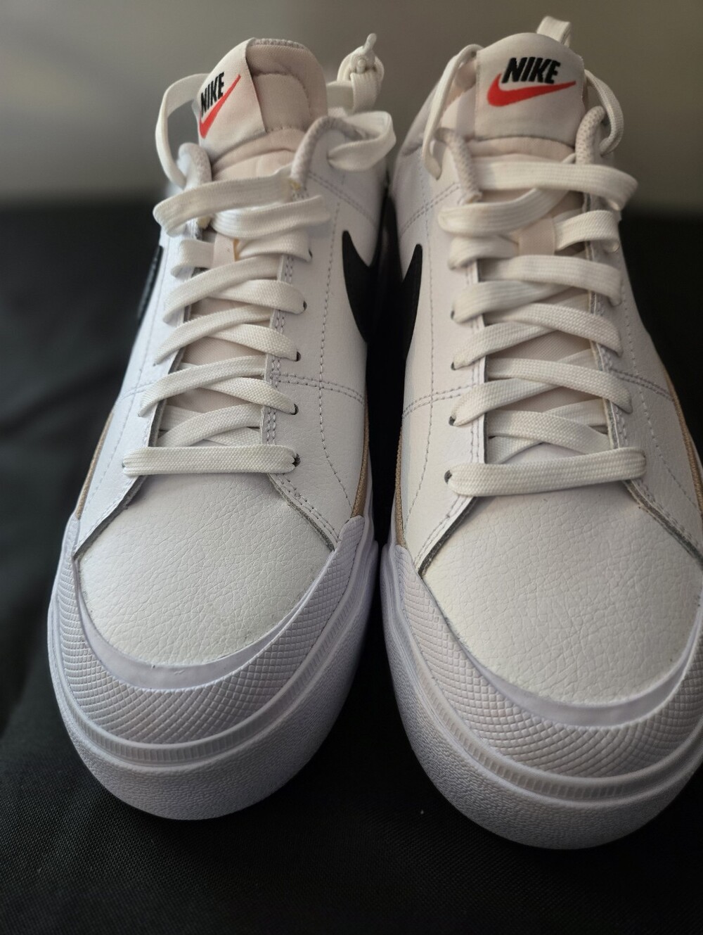 Nike Court Legacy Lift Women’s Size 9.5 White Black DM7590-100 - Picture 2 of 10